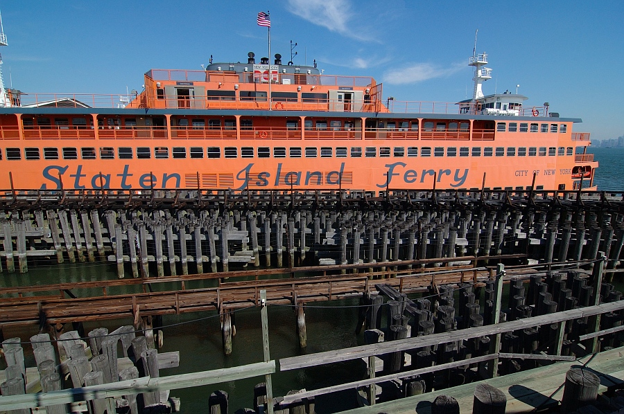 NY_Financial_District_Brooklyn_005.jpg - Staten Island Ferry (traghetto per Staten Island)