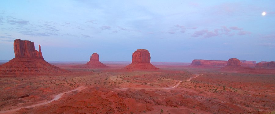 MonumentValley_028.jpg - Monument Valley al tramonto