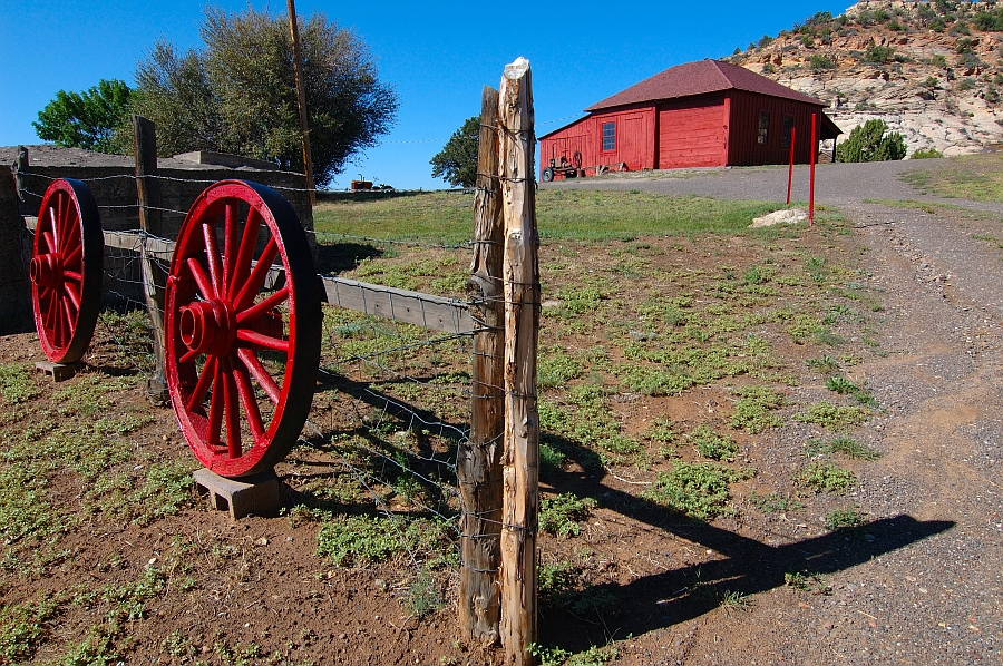 Utah_006.jpg - Route 12 - Boulder